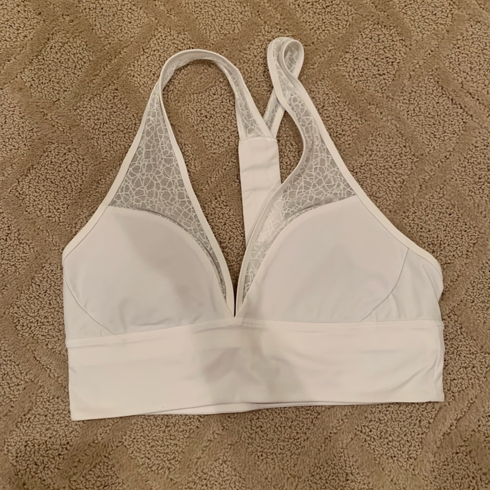White LuLuLemon Sports Bra